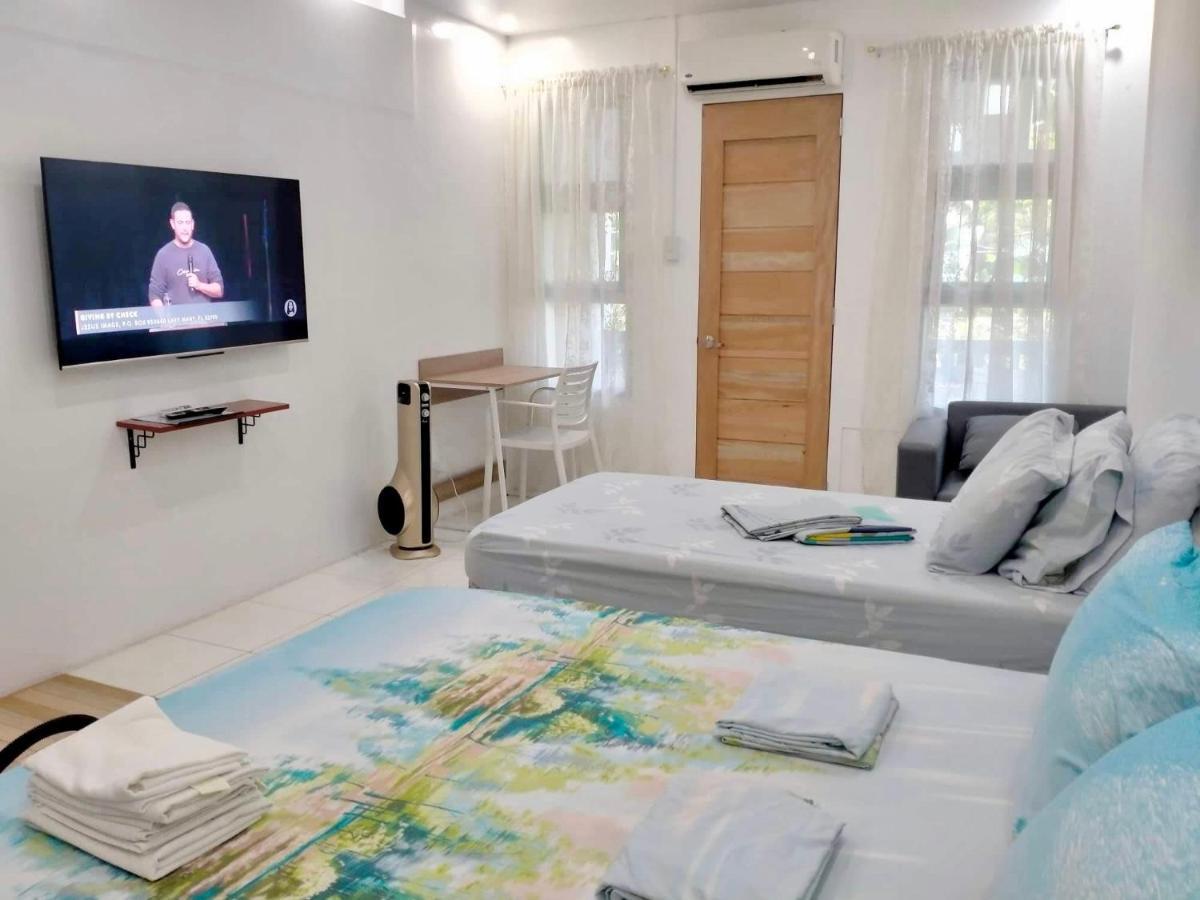 Balai Tinay Guesthouse Legazpi Rom bilde