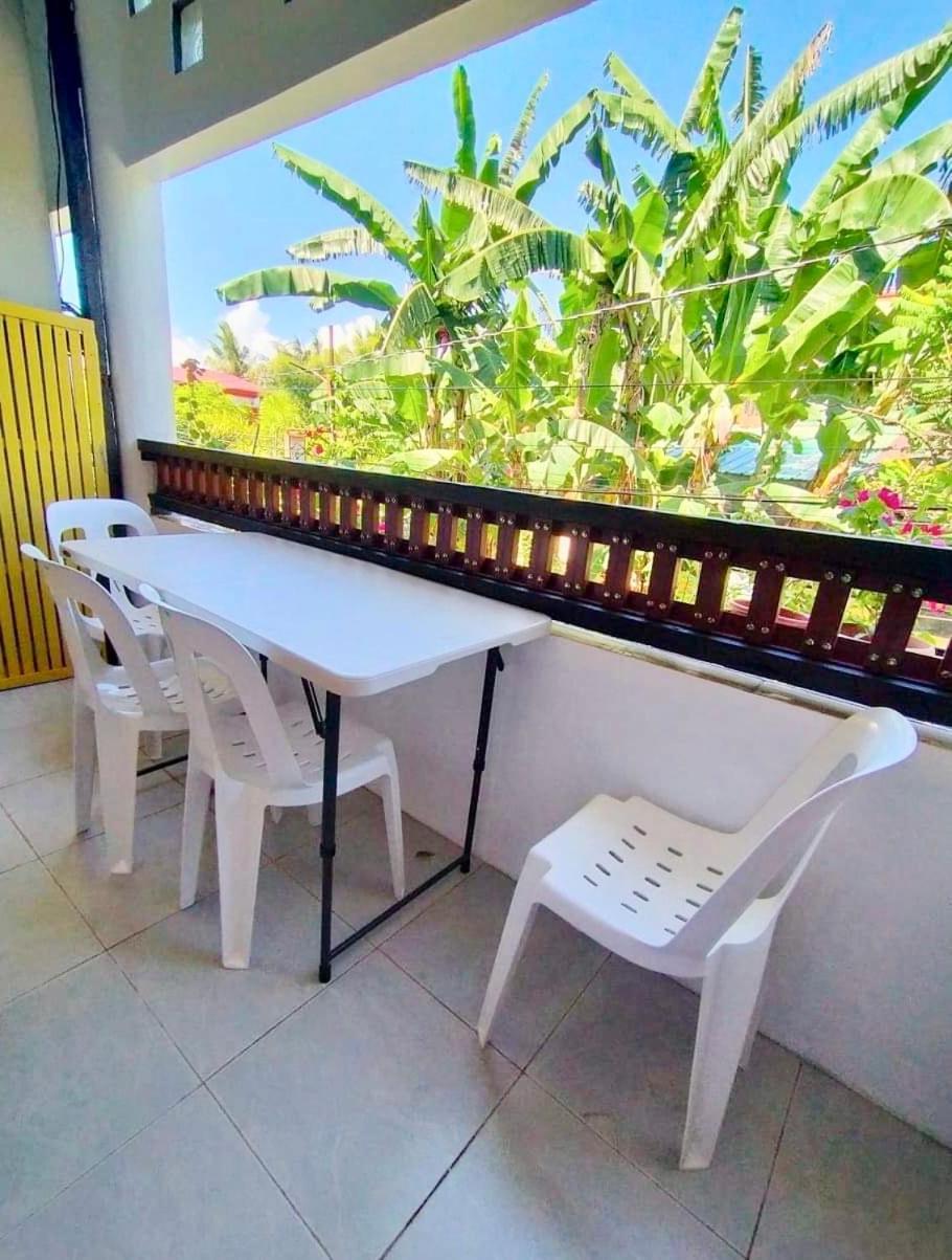 Balai Tinay Guesthouse Legazpi Rom bilde